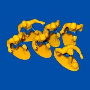 2003 Kaskey Kids Soccer Figures Yellow Blue Players Cake Toppers B21